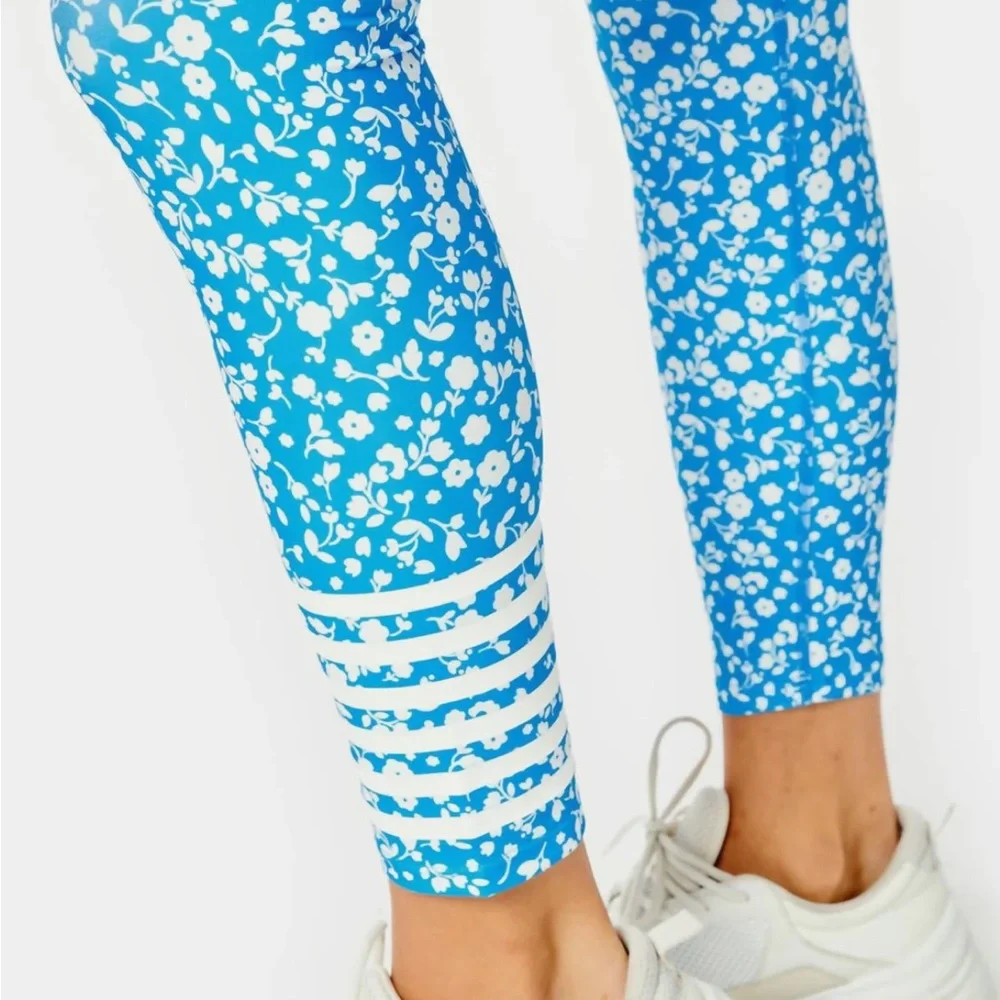 Addison Bay Blue and White Patterned Leggings - Picture 2 of 6
